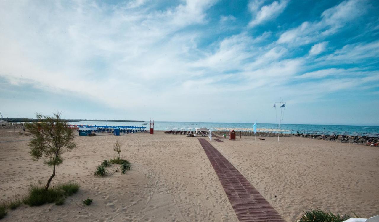 Salty Alley Seaside Apartment Rethimnon Buitenkant foto